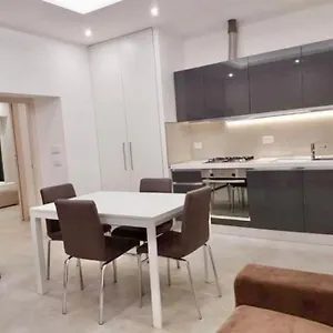 Appartamento Moderno A 15 Minuti Dal Centro Di, Roma